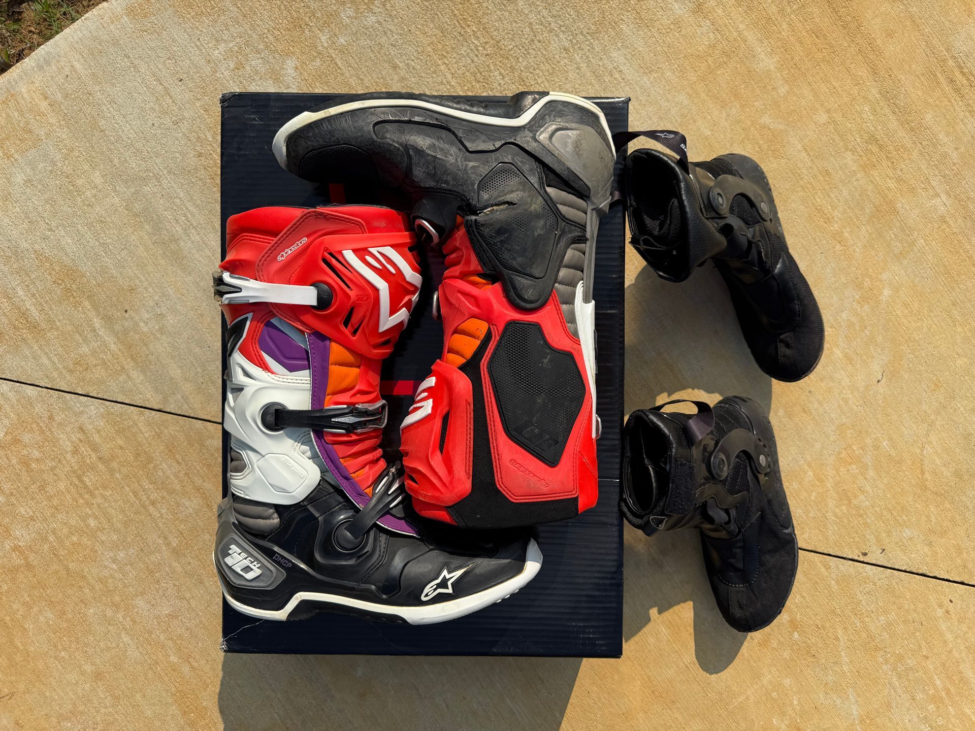 Tec 10 Boots Size 9