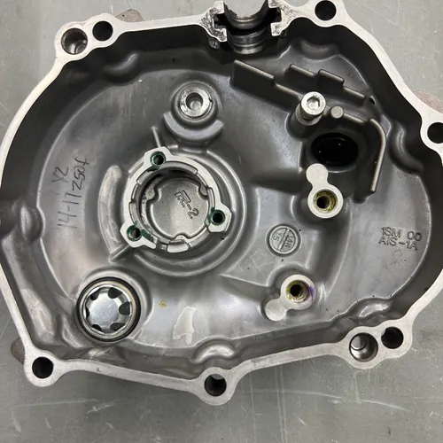Iginition Cover Yz250f 14-17  with dipstick
1SM-15411-00-00