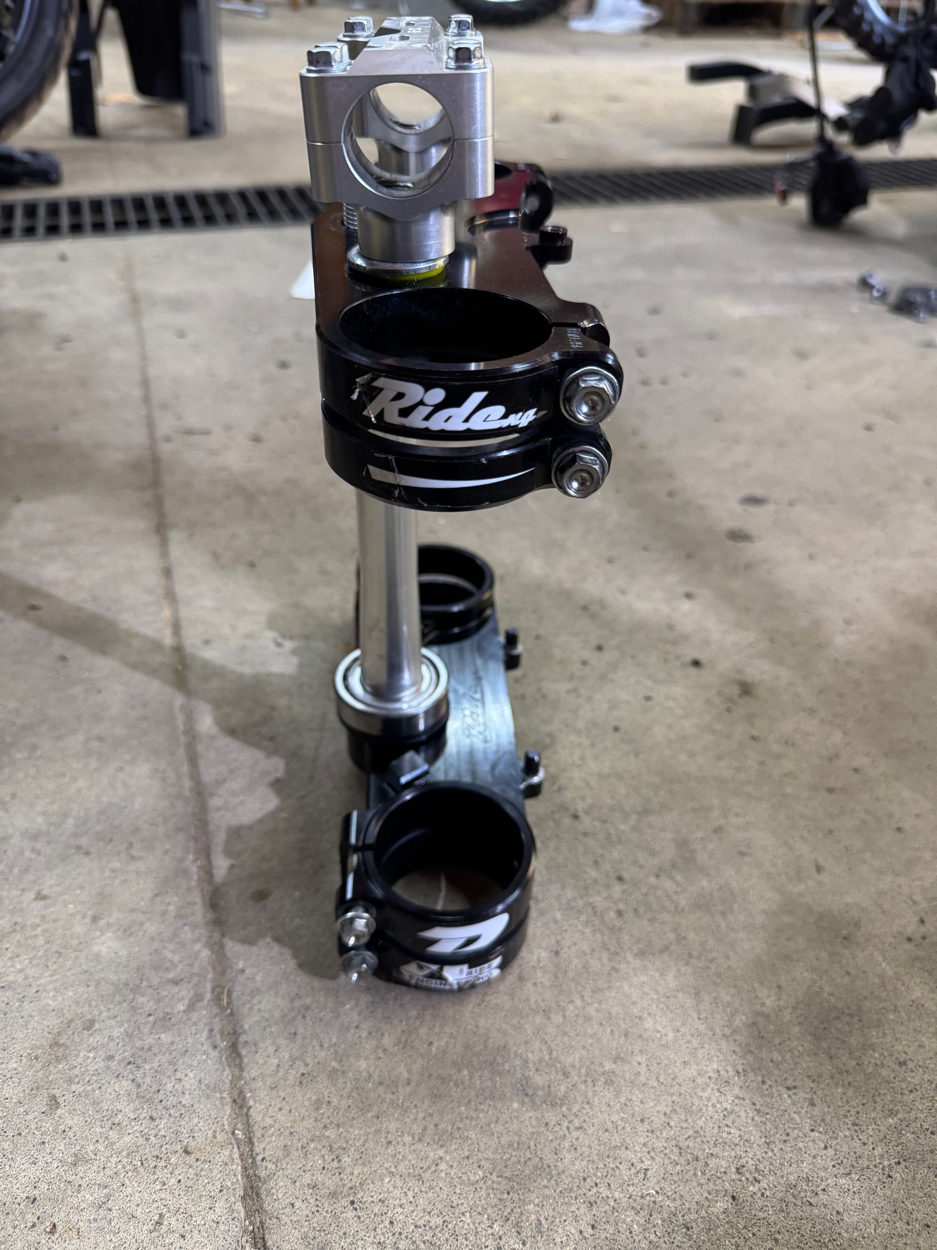 Ride Engineering Kx 450 Tripple Clamps  