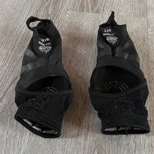 Leatt Youth Elbow Pads