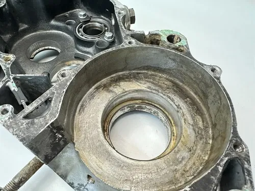 USED OEM 89 90 91 HONDA CR 250 CR250R CR250 RIGHT ENGINE MOTOR CASE CRANKCASE