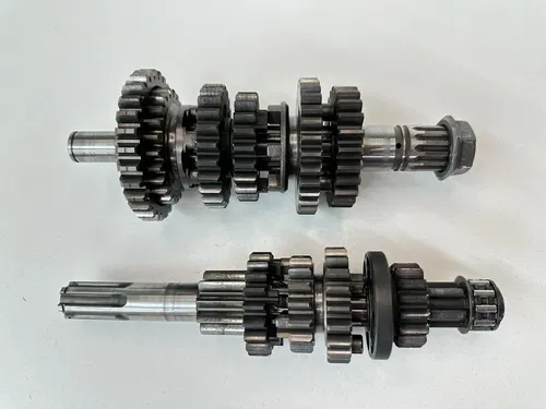 #3 OEM 89-97 KAWASAKI MOJAVE 250 ENGINE MOTOR TRANS TRANSMISSION SHAFT & GEARS