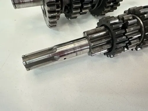 #3 OEM 89-97 KAWASAKI MOJAVE 250 ENGINE MOTOR TRANS TRANSMISSION SHAFT & GEARS