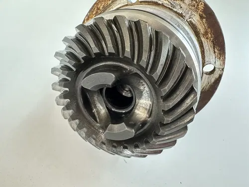 USED OEM 97-02 YAMAHA 350 WOLVERINE REAR DIFF END MIDDLE DRIVE GEAR & YOKE ASSY
