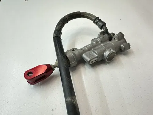 USED OEM 05-17 HONDA CRF250R CRF250X REAR BRAKE MASTER CYLINDER & CALIPER ASSY