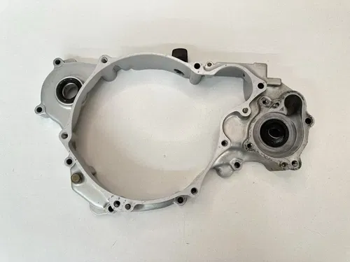 OEM 90-97 YAMAHA YZ250 YZ 250 RIGHT SIDE ENGINE INNER CRANKCASE CLUTCH COVER