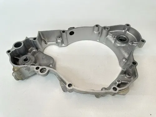 OEM 90-97 YAMAHA YZ250 YZ 250 RIGHT SIDE ENGINE INNER CRANKCASE CLUTCH COVER