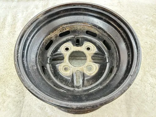 USED OEM 97-02 YAMAHA 350 WOLVERINE 4X4 BLACK REAR BACK WHEEL RIM 12X8