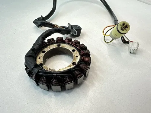 USED OEM 02-08 YAMAHA 660 GRIZZLY ENGINE MOTOR STATOR GENERATOR 5KM-81410-01-00