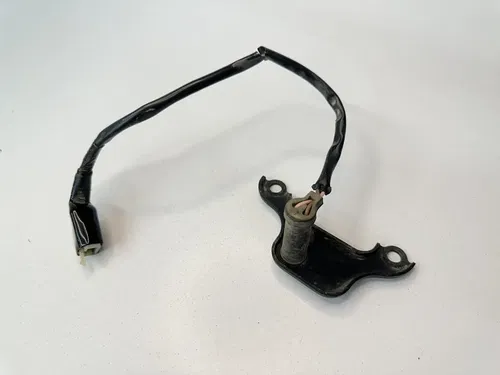 USED OEM 90-04 KAWASAKI 250 MOJAVE REVERSE LIGHT & MOUNTING BRACKET ASSY