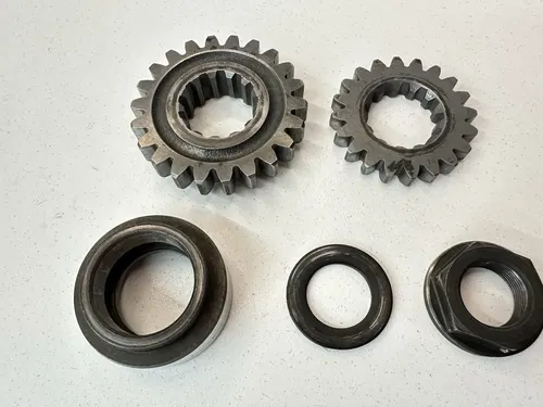 OEM 88-97 YZ250 WR250 WR YZ 250 CLUTCH CRANK PRIMARY DRIVE GEARS & NUT ASSY
