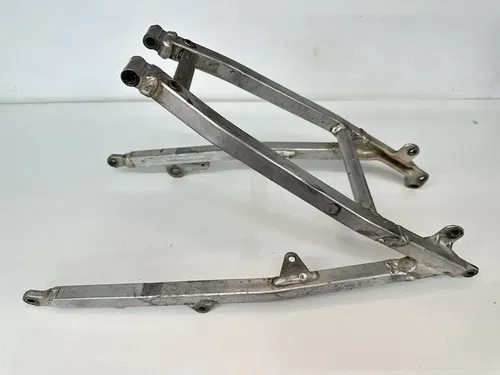 OEM 06 2006 YAMAHA YZ250F YZ450F STOCK REAR SUB FRAME RAIL SUBFRAME