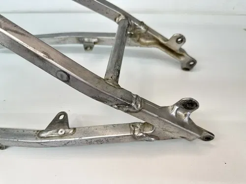 OEM 06 2006 YAMAHA YZ250F YZ450F STOCK REAR SUB FRAME RAIL SUBFRAME