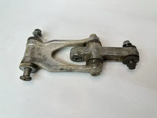 USED OEM 94 1994 SUZUKI RM 125 RM125 REAR SWINGARM SHOCK LINKAGE ARM ASSY