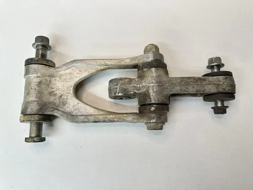 USED OEM 94 1994 SUZUKI RM 125 RM125 REAR SWINGARM SHOCK LINKAGE ARM ASSY