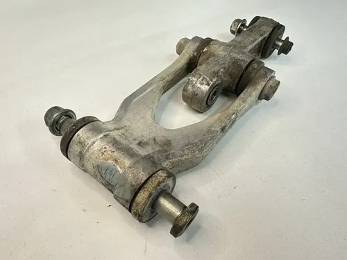 USED OEM 94 1994 SUZUKI RM 125 RM125 REAR SWINGARM SHOCK LINKAGE ARM ASSY