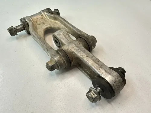 USED OEM 94 1994 SUZUKI RM 125 RM125 REAR SWINGARM SHOCK LINKAGE ARM ASSY