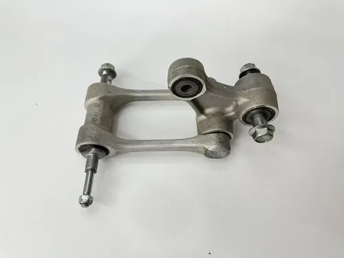 OEM 14 15 16 17 SUZUKI RMZ450 RMZ RM-Z 450 REAR SHOCK PULL LINK LINKAGE DOG BONE