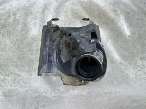 USED OEM 06 2006 YAMAHA YZ250F AIR INTAKE FILTER CLEANER BOX W JOINT DUCT TUBE