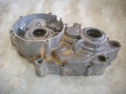 USED OEM 90 1990 91 1991 KAWASAKI KDX 200 LEFT SIDE ENGINE CASE CRANKCASE
