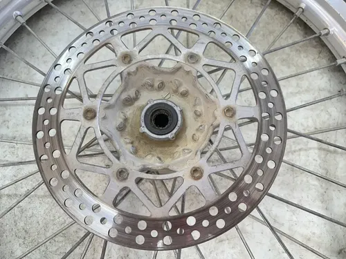 #2 USED OEM 92-95 YAMAHA YZ 250 / 92-97 WR250 FRONT 21" WHEEL RIM & HUB ASSY