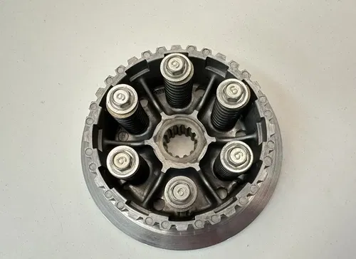 OEM 06 07 SUZUKI LT450R LT-R LTR 450 ENGINE INNER CENTER CLUTCH BASKET BOSS HUB