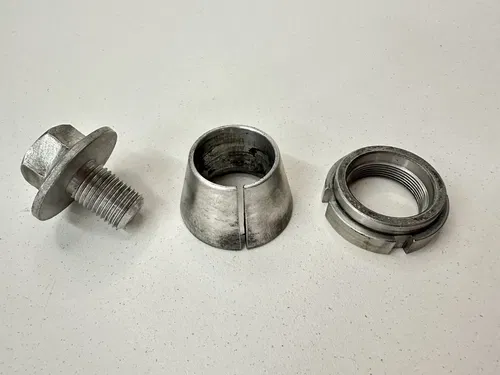 1986 86 KAWASAKI KX250 KX 250 STEERING STEM TRIPLE TREE CLAMP COLLAR BOLT & NUT