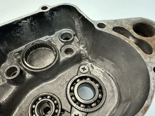90 91 92 HONDA CR 125 CR125 CR125R LEFT SIDE ENGINE CASE CRANKCASE (REPAIRED)
