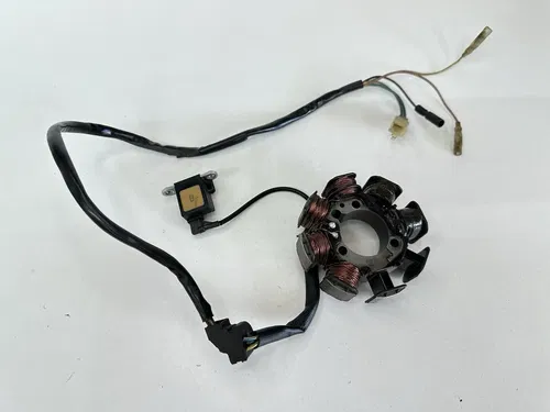 OEM 96-04 HONDA XR250R XR 250 ENGINE MOTOR STATOR GENERATOR 31120-KCE-671