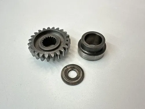 OEM 93 94 95 SUZUKI RM 250 RM250 CRANKSHAFT CRANK PRIMARY DRIVE GEAR & SPACER