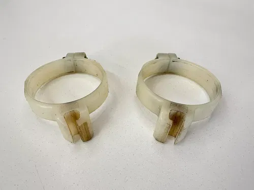 04 05 KAWASAKI KX125 KX250F / 04-06 KX250 LEFT & RIGHT LOWER FORK GUARD GUIDES