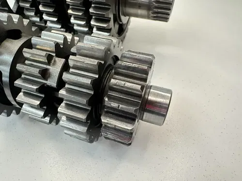 #2 OEM 05 06 07 HONDA CRF250R CRF 250R TRANS TRANSMISSION SHAFTS & GEARS ASSY