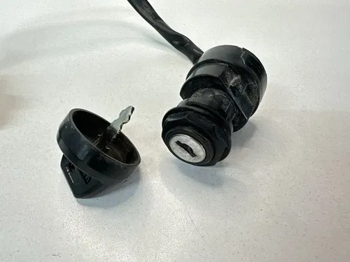 OEM 02-08 YAMAHA 660 GRIZZLY / 09-14 GRIZZLY 350 IGNITION SWITCH & KEY ASSY