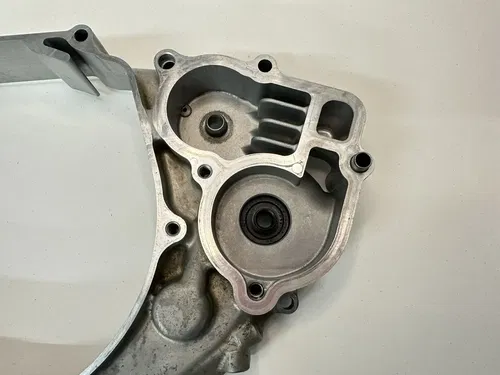 OEM 15-25 SUZUKI RMZ450 RMZ RM-Z 450 RIGHT SIDE CRANKCASE INNER CLUTCH COVER