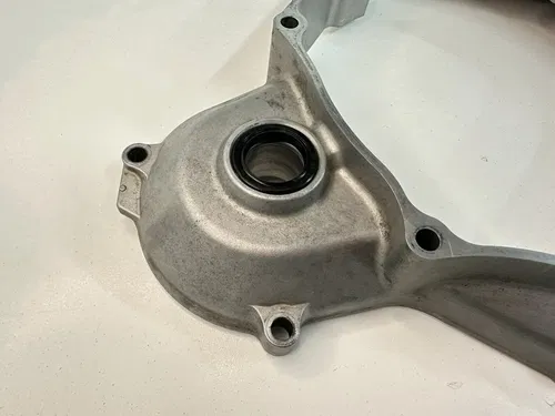 OEM 15-25 SUZUKI RMZ450 RMZ RM-Z 450 RIGHT SIDE CRANKCASE INNER CLUTCH COVER
