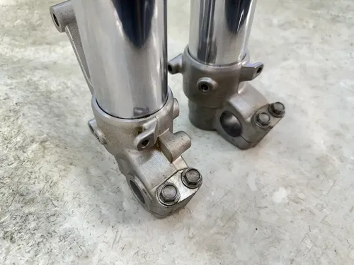 USED OEM 04 2004 KAWASAKI KX250F LEFT & RIGHT FRONT FORKS SUSPENSION SET