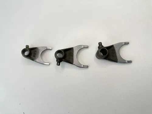USED OEM 04 05 06 07 08 HONDA CRF250R GEAR SHIFT DRUM CAM & FORKS ASSY