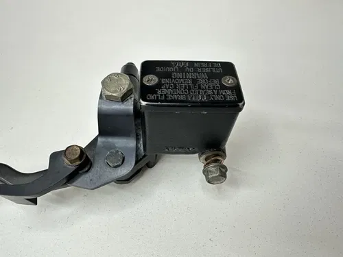 OEM 00-07 CAN-AM BOMBARDIER DS650 DS 650 FRONT BRAKE MASTER CYLINDER & LEVER