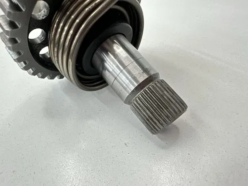 03 04 05 YAMAHA YZ450F / 04-06 WR450F KICK START STARTER SHAFT & GEAR ASSY