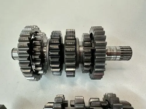 #2 USED OEM 92 93 94 95 SUZUKI RM 125 TRANS TRANSMISSION SHAFTS & GEARS ASSY