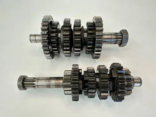 USED 90 1990 YAMAHA YZ 125 YZ125 ENGINE MOTOR TRANS TRANSMISSION SHAFTS & GEARS