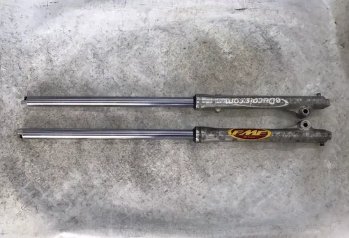 USED OEM 82 83 84 HONDA XR 200 LEFT & RIGHT FRONT FORKS SUSPENSION SET PAIR