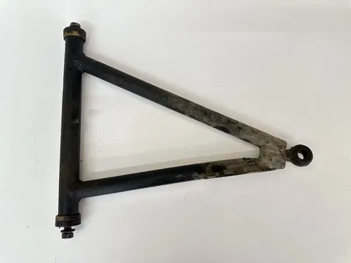 97 POLARIS 500 SCRAMBLER 4X4 / 95-97 SCRAMBLER 400 / 96-98 XPLORER LEFT LH A ARM