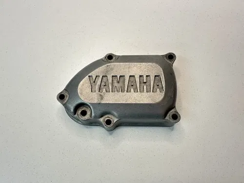 OEM 95 96 97 98 YAMAHA YZ250 YZ 250 CYLINDER POWER VALVE COVER 4MX-1131M-00-00