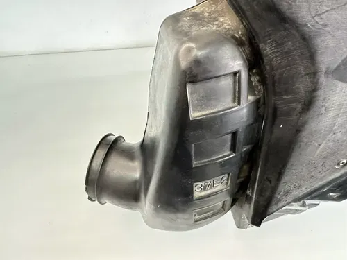 USED OEM 98 1998 SUZUKI RM 250 RM250 AIR FILTER CLEANER BOX W INTAKE BOOT DUCT