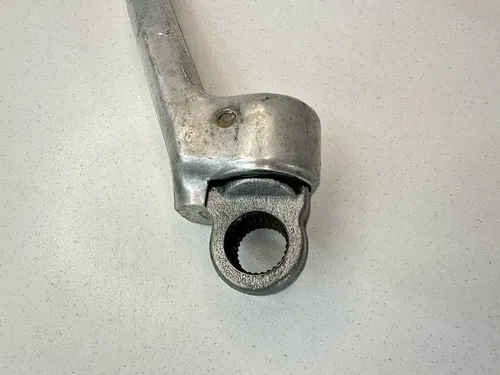 USED OEM 89-00 SUZUKI RM 125 RM125 ENGINE MOTOR KICK START STARTER LEVER ARM