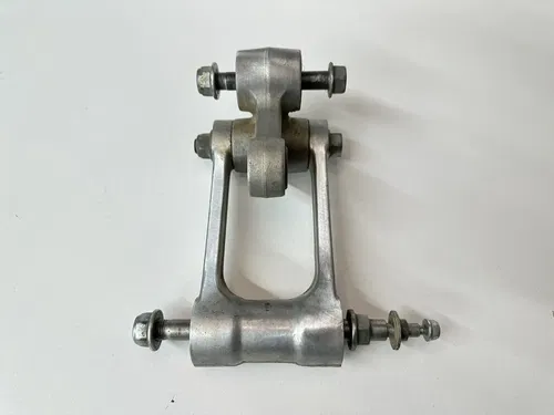 USED OEM 09 2009 KAWASAKI KX250F REAR SHOCK SWINGARM LINK LINKAGE DOG BONE ASSY