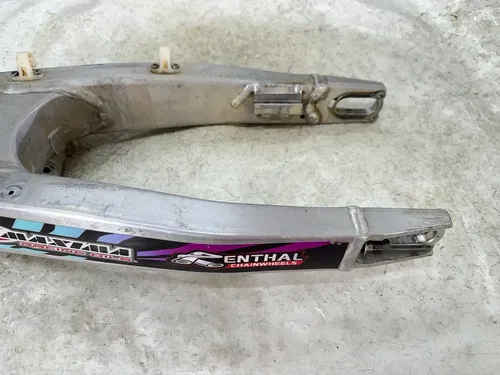 USED OEM 11 2011 KAWASAKI KX450F KXF 450 REAR SWINGARM SWING ARM 33001-0245