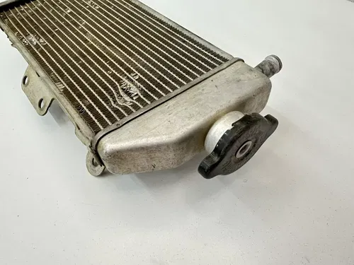 USED OEM 06 2006 YAMAHA YZ250F RIGHT SIDE COOLING RAD RADIATOR 5XC-12461-90-00