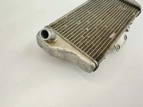 USED OEM 06 2006 YAMAHA YZ250F RIGHT SIDE COOLING RAD RADIATOR 5XC-12461-90-00